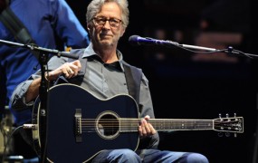 Eric Clapton se vrača h koreninam bluesa