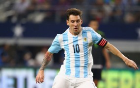 Messi lačen lovorik tudi z Argentino