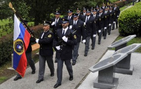Od osamosvojitve je enajst slovenskih policistov umrlo med opravljanjem dolžnosti