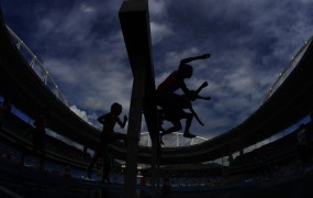 67 ruskih atletinj in atletov bo posamično vložilo prošnje za nastop na OI
