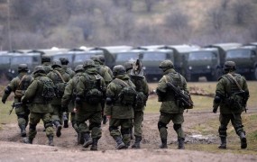 Rusija bo na zahodni meji namestila dodatnih 10.000 vojakov