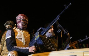 Turške sile na meji s Siriji ubile dva domnevna pripadnika IS