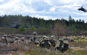 Zaščita pred Rusi: Nato pošilja 4000 vojakov na Baltik in Poljsko 