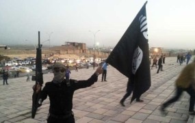 Strokovnjak: Islamska država bo kmalu padla, a islamskega terorizma to ne bo ustavilo