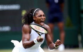 Serena Williams zmagala na prvem pokoronskem dvoboju