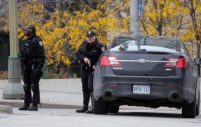 Kanadska policija ubila skrajneža IS, ki je sprožil eksplozivno napravo