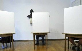 Četrtina Rusov bi na volitvah prodala svoj glas