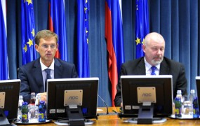 Komisija: Cerarjev generalni sekretar Krašovec je "jemal ugled in dostojanstvo sodstva"