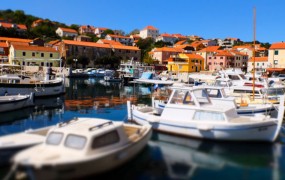 Kako so pohlepni hrvaški turistični delavci lupili stranke