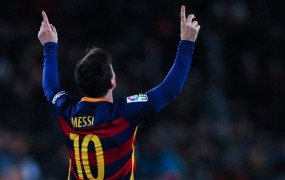 Marca: Po mnenju navijačev je Messi favorit za zlato žogo