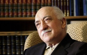 Dežurni krivec: Turčija za umor ruskega veleposlanika krivi Gülena