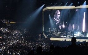 Adele bo nastopila na stadionu Wembley