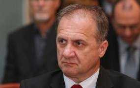 Simič zaradi groženj odstopil od kandidature za predsednika NZS
