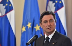 Pahor bo odlikoval bronaste rokometaše