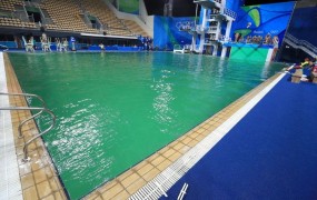Propadanje v Riu: olimpijski bazen je raj za komarje
