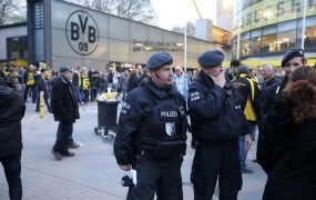 Policija preučuje tudi možnost, da so za napadom v Dortmundu islamski skrajneži