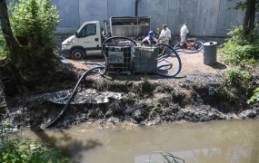 Arso: Po požaru v Kemisu bo potrebna sanacija potoka Tojnica