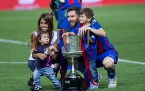 Messi se bo 30. junija poročil: kdo je vabljen in kdo ni dobil vabila?