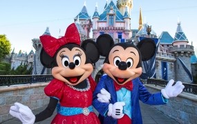 Mrk najbolj veselega kraja na svetu: Disneyland po izpadu elektrikev temi