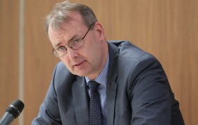 Petroviču podpora EP za člana Evropskega računskega sodišča
