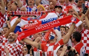 Hrvaška se pripravlja na polfinale: zaprte trgovine in restavracije, prestavljene prireditve