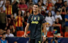 Cristiano Ronaldo zavrnil obtožbe o posilstvu: Želijo se promovirati, tako da zlorabljajo moje ime