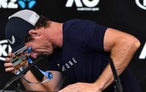 Solzni Andy Murray je napovedal upokojitev: upa, da bo še lahko zaigral v Wimbledonu