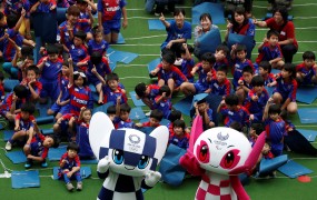 To sta robotski maskoti olimpijskih iger v Tokiu