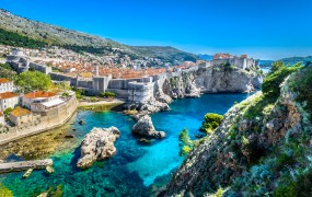 V Dubrovniku načrtujejo omejitev števila novih restavracij