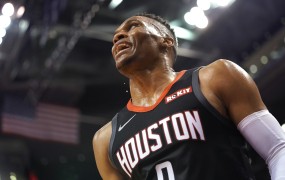 Zvezdnik Houstona Westbrook pozitiven na novi koronavirus