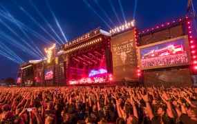 Izjemna strast ljubiteljev metala: v samo nekaj urah razgrabili vseh 85.000 vstopnic za festival, ki bo naslednje leto