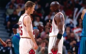 Jordanova pravila: najboljši košarkar vseh časov je bil tiran, ki se je znašal nad soigralci