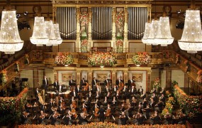 Novoletni koncert Dunajskih filharmonikov spet pred polno dvorano