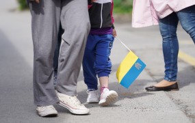 Ukrajinske sirote bodo ostale v Slavini pri Postojni