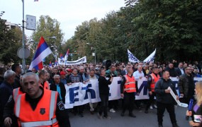 Protestniki v Republiki Srbski: Dodik je ukradel zmago