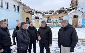 Šarec v Kijevu: Slovenija bo tudi v prihodnje pomagala Ukrajini