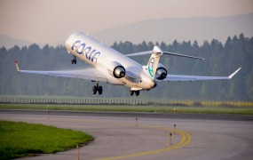 Nemca, ki sta vodila Adrio Airways, tožijo za 78 milijonov evrov