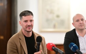 Dragićevo slovo v družbi zvezd: Dončić, Jokić in Antetokounmpo na poslovilni tekmi