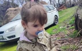 Slovenska policija sodeluje pri iskanju izginule srbske deklice Danke