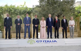 Kitajska užaljena zaradi izjave G7, ki jo obtožuje pomoči Rusiji