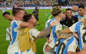 Argentinske nogometaše obtožili rasizma: prepevali so žaljive pesmi