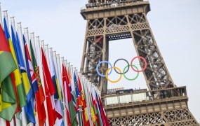Uradno se začenjajo olimpijske igre, v Parizu tudi 90 Slovencev