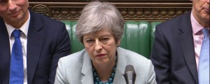 Nov pretres: Mayevo "izdali", britanski parlament prevzel nadzor na brexitom