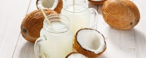 Spoznajmo vse koristi kokosove vode in olja