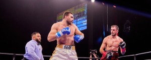 VIDEO: Gruzijski boksar je v ringu napadel sodnika, ki je želel zaključiti dvoboj