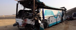 VIDEO: V prometni nesreči avtobusa umrlo 20 ljudi