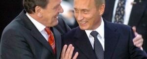 Nekdanji nemški kancler se ni odrekel svojim povezavam s Putinom