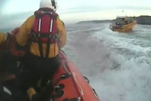 VIDEO: Čoln po svoje in brez ribiča