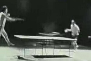 VIDEO: Bruce Lee ping-pong