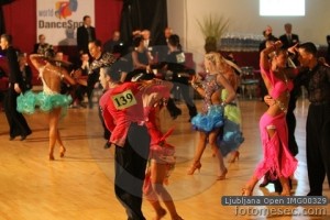 FOTO: Plesalci z dobrimi nastopi 